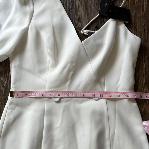 BCBG half shoulder dress size 10 - Picture 6 of 7